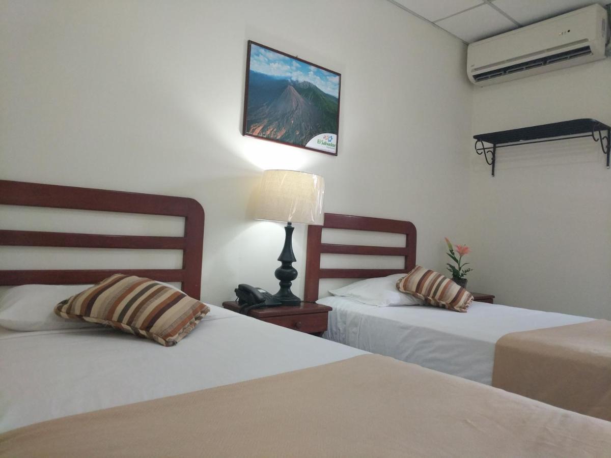Hotel Armonia Hostal Сан-Сальвадор Экстерьер фото